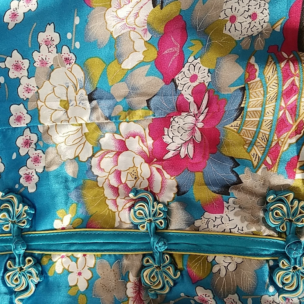 Oriental Style Botanicals Print Dress With Side Slits - Picture 5 of 9